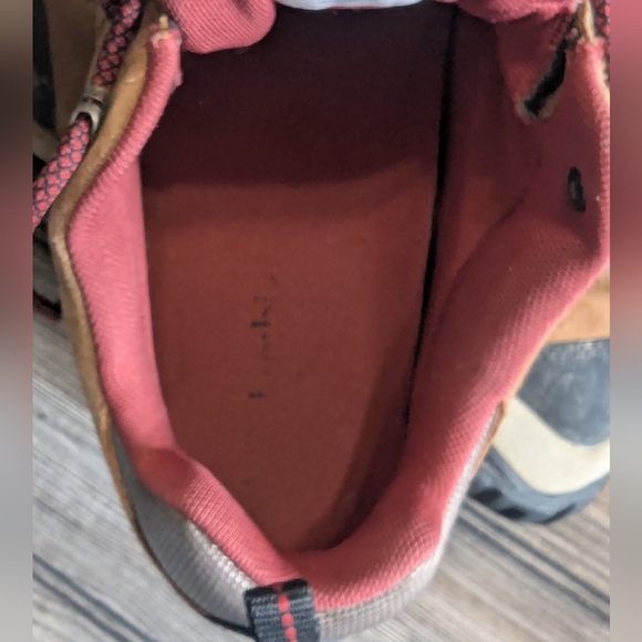 Columbia Techlite Hiking Walking  Shoe Size 9 Excellent Outer Sole, Suede Outer - Picture 11 of 14